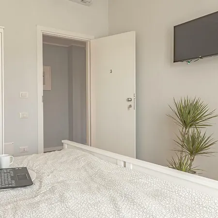 Affitacamere Jil 게스트하우스 Sìnnai